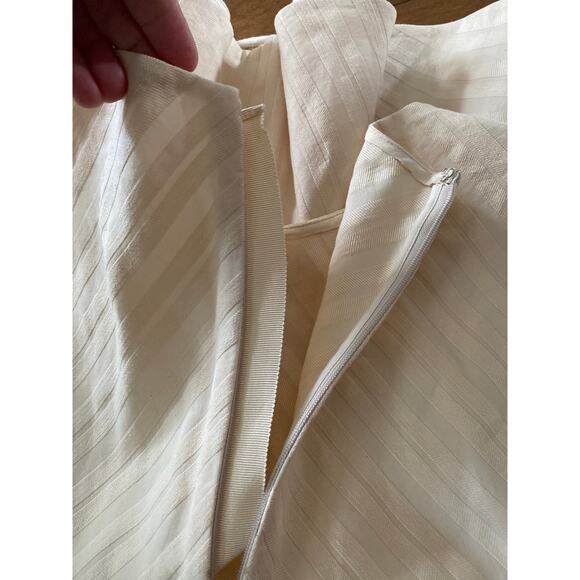 Rebecca Taylor Textured Stripe Peplum Top linen blend in Creme size 6 - Picture 9 of 12